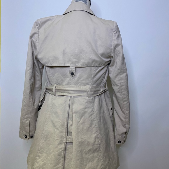 Zara Jacket - Picture 2 of 3